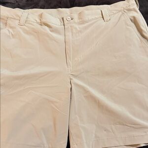 Columbia Men's Flat-Front Shorts in Beige
